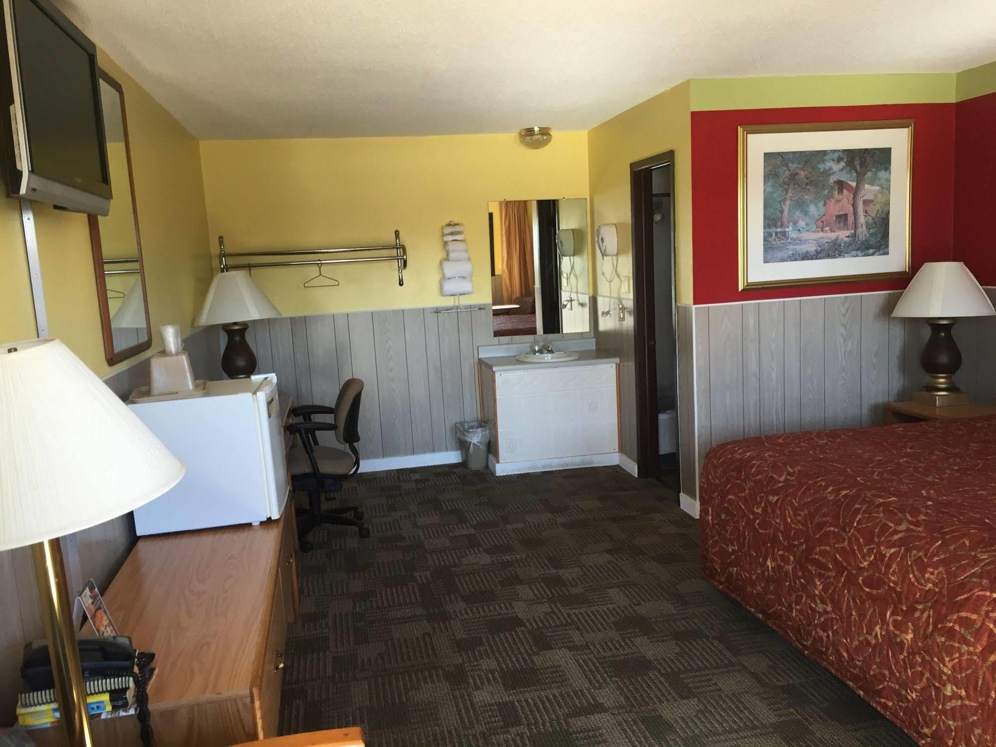 Cloud 9 Motel Sioux Falls Bagian luar foto